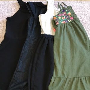 Girls 10/12. Children’s place dress bundle. EUC.
